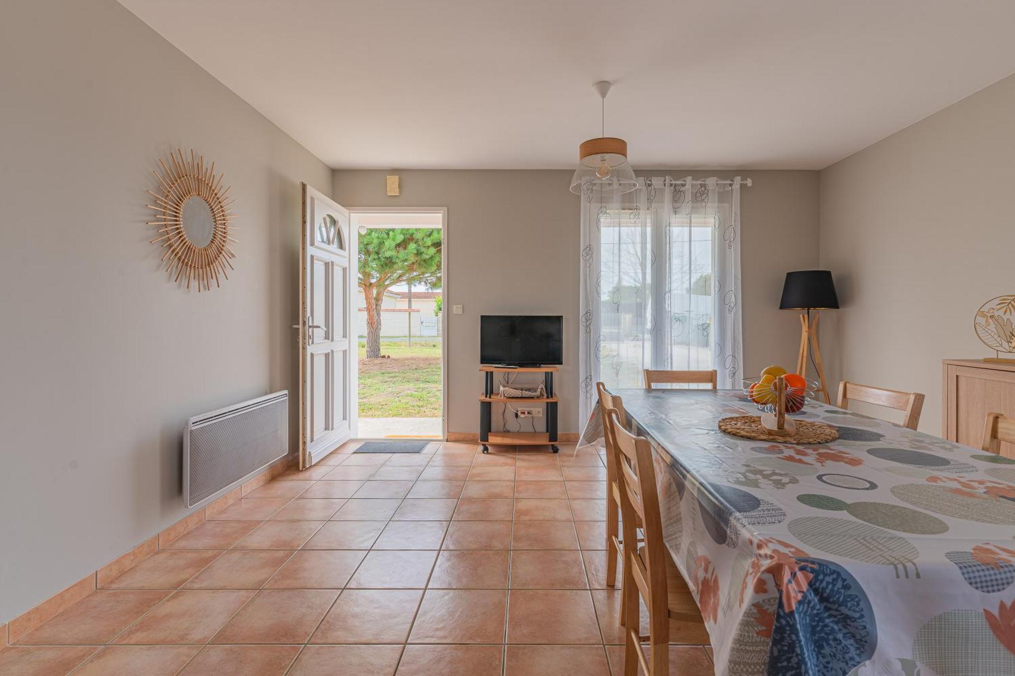 Le Pin Franc Villa Valeyrac Eksteriør billede